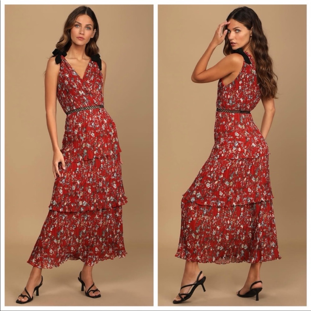 Lulu’s Such Sophistication Rust Red Floral Print Pleated Maxi Dress XS